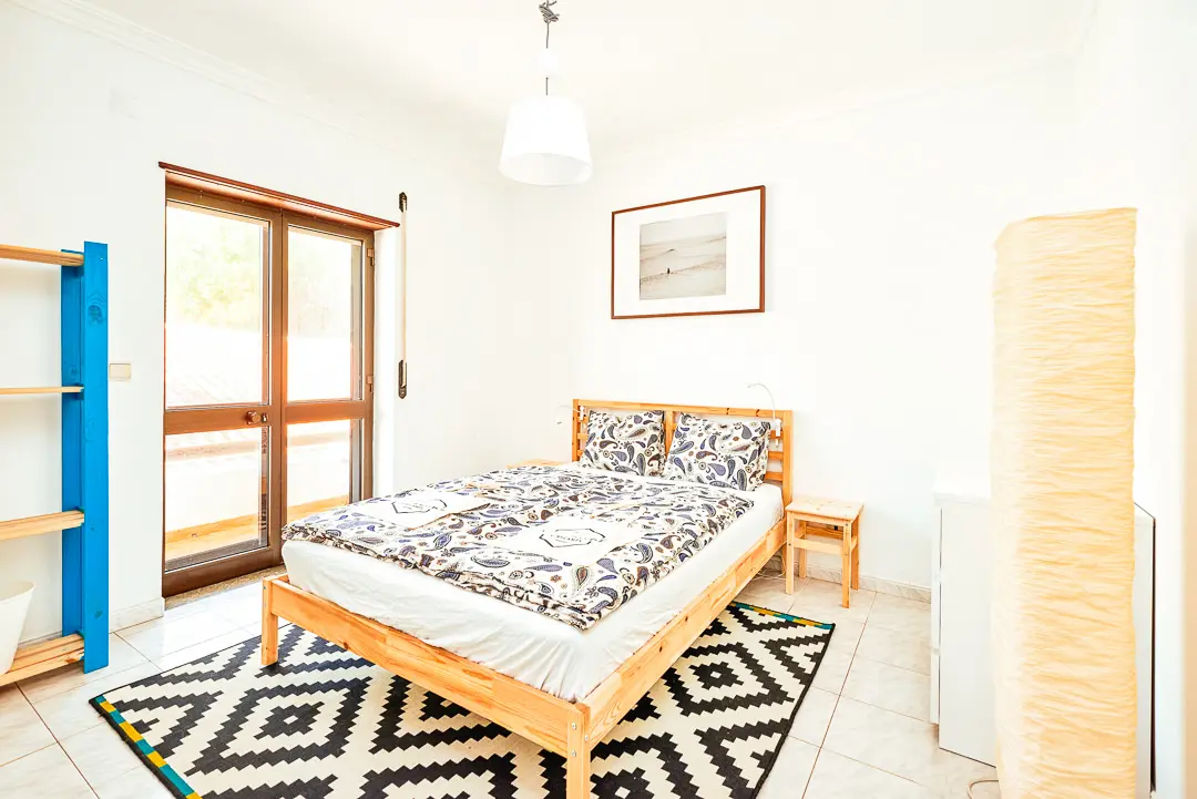 Bright double room in Ericeira