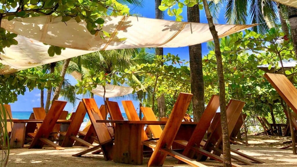An image of Lola's restaurant in Tamarindo