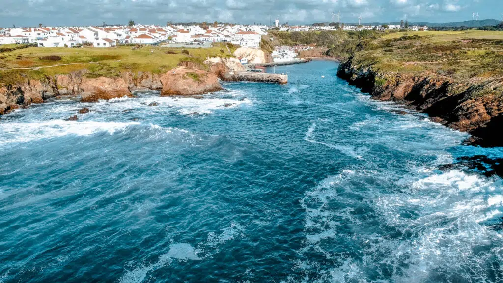 atlantic ocean at vila nova de milfontes