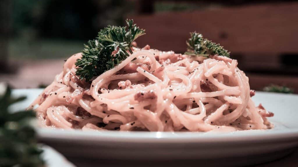 An image of a spaghetti dish at raptures costa rica surf camp