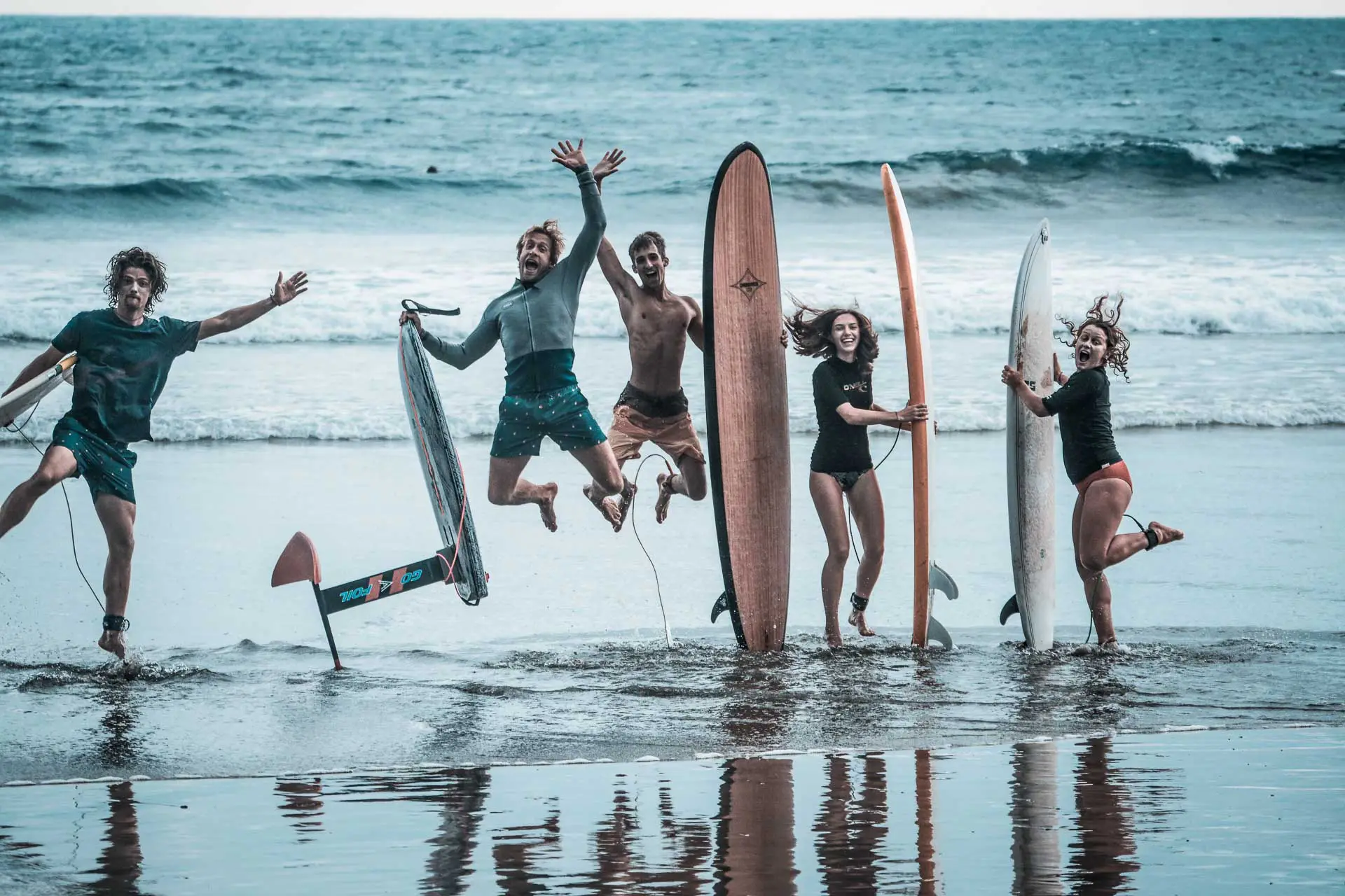Rapture Surfcamp Costarica Happy People After Surfing