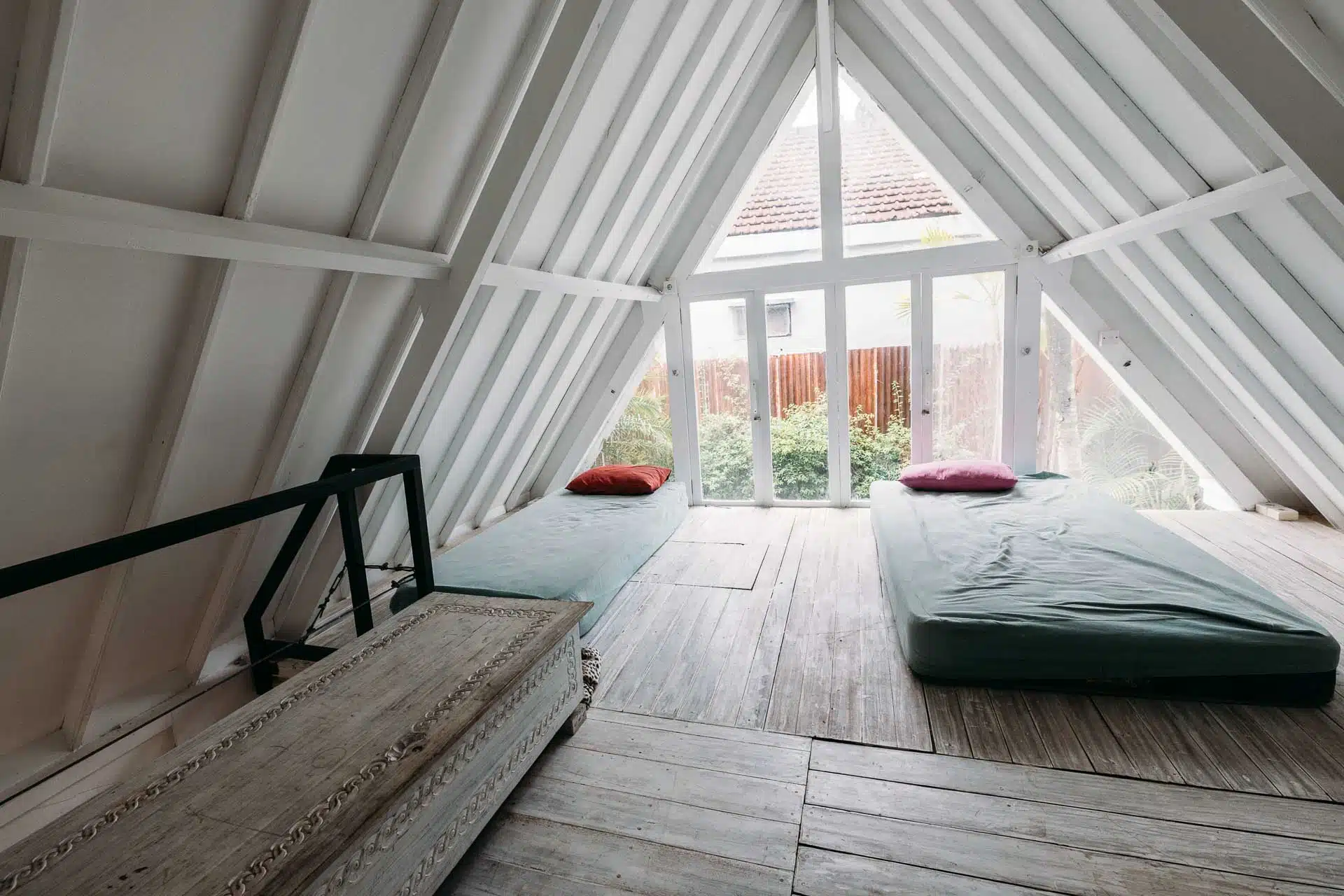 Two single beds in Mezzanine villa in bali hotel