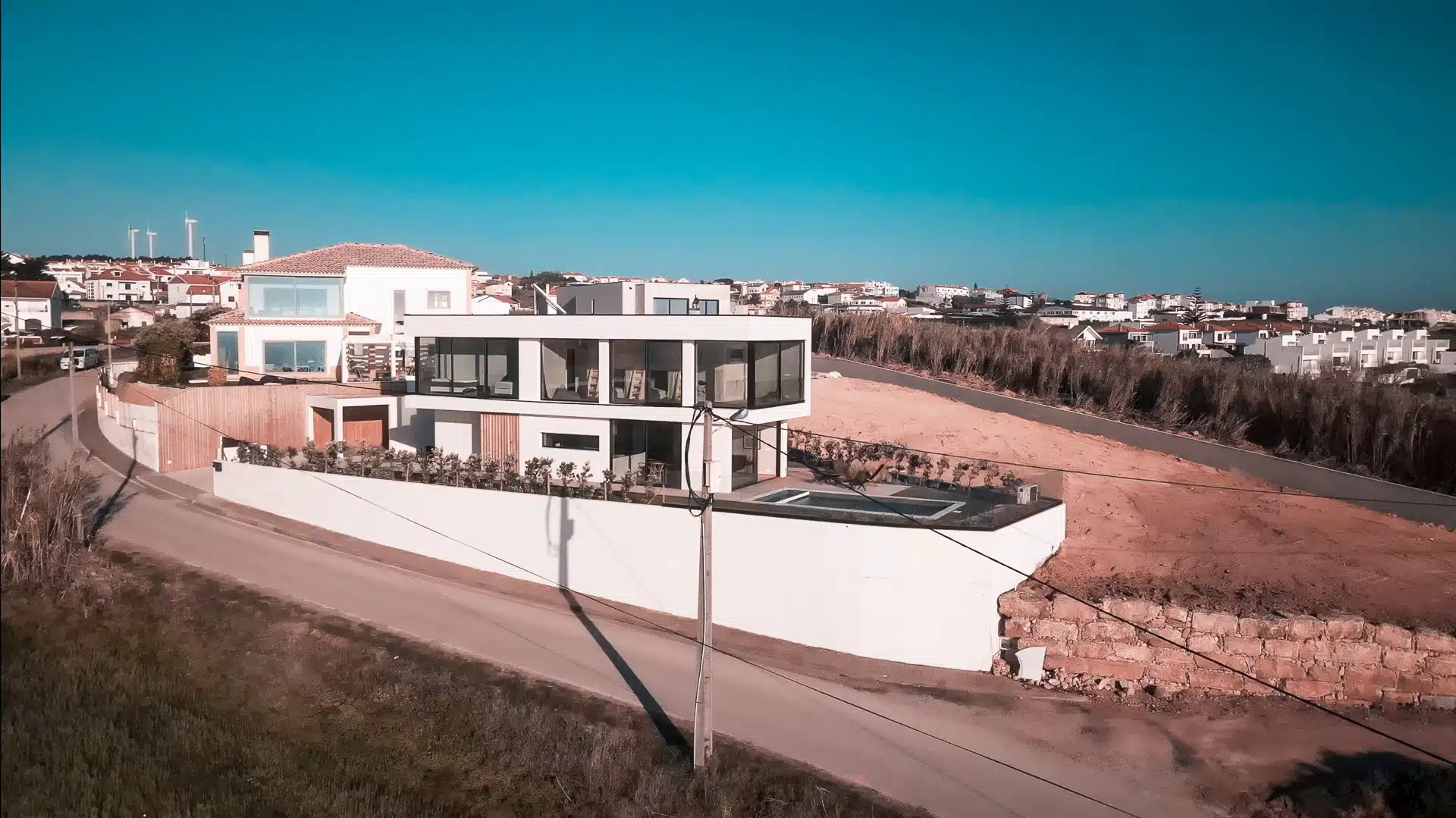 Rapture Surfcamp Ericeira Surf Villa Coxos