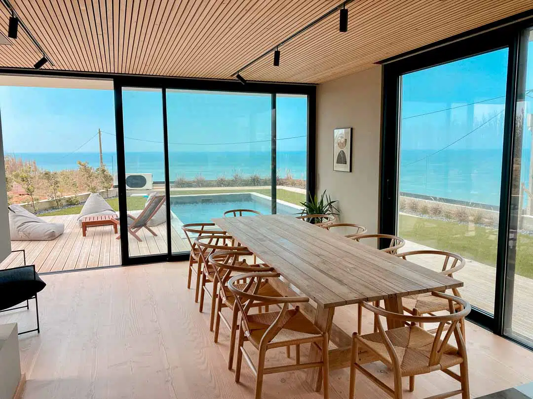 Rapture Surfcamps Ericeira Coxos living room area