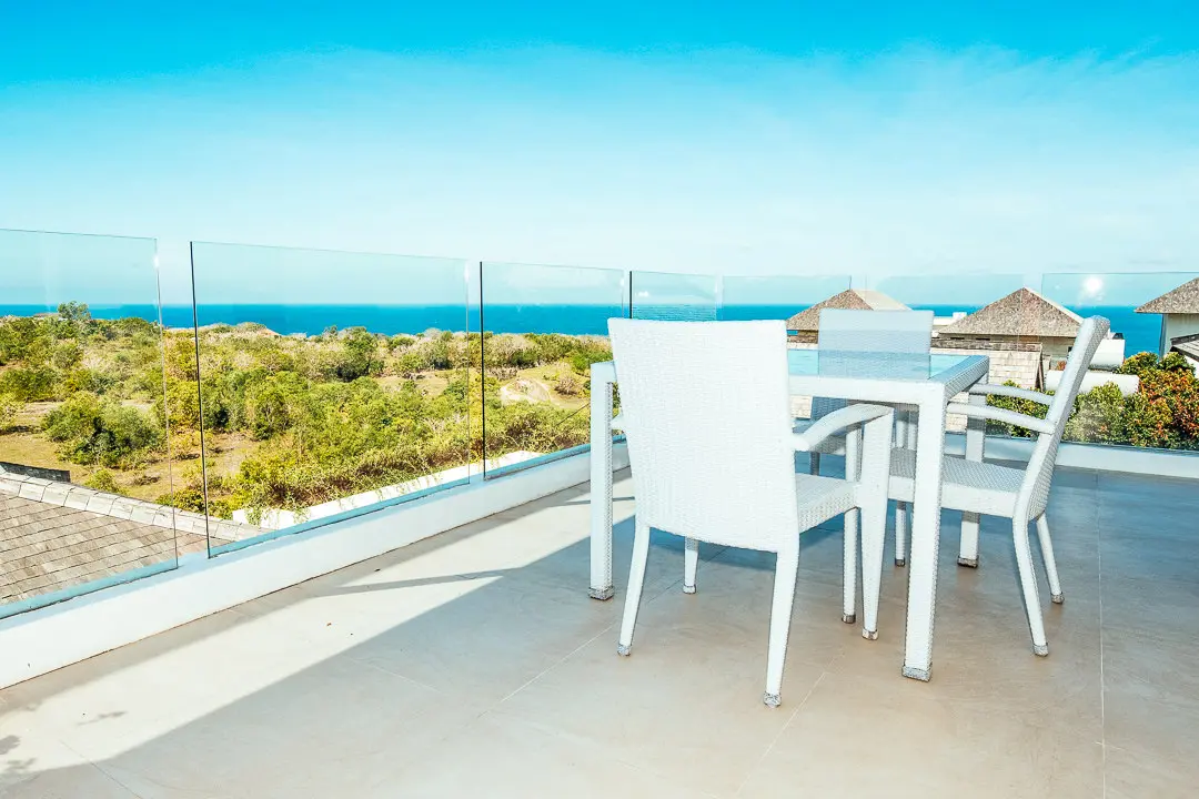 Rapturecamps Green Bowl private penthouse view