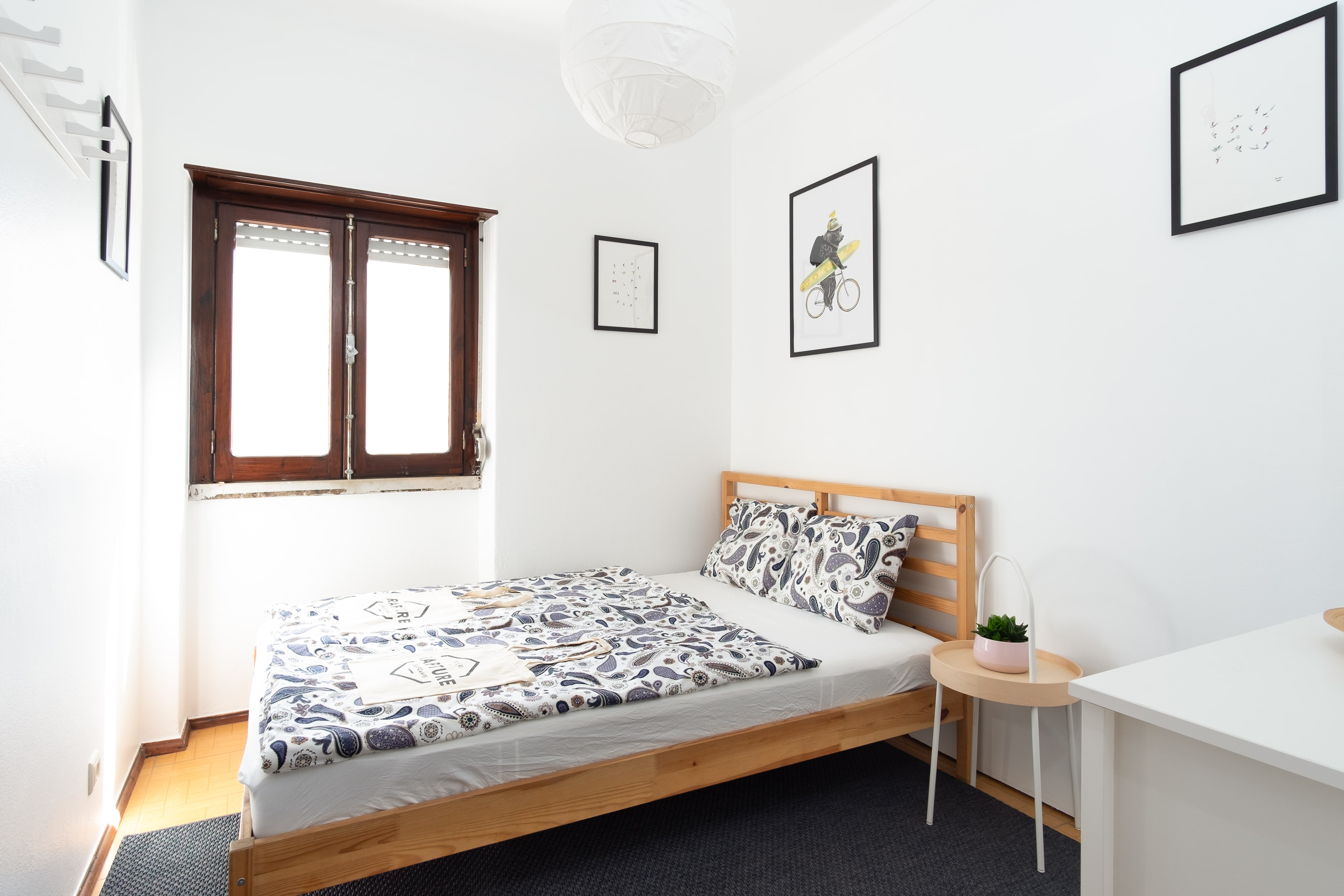 Doppelbett für Paare von ericeira rapturecamps