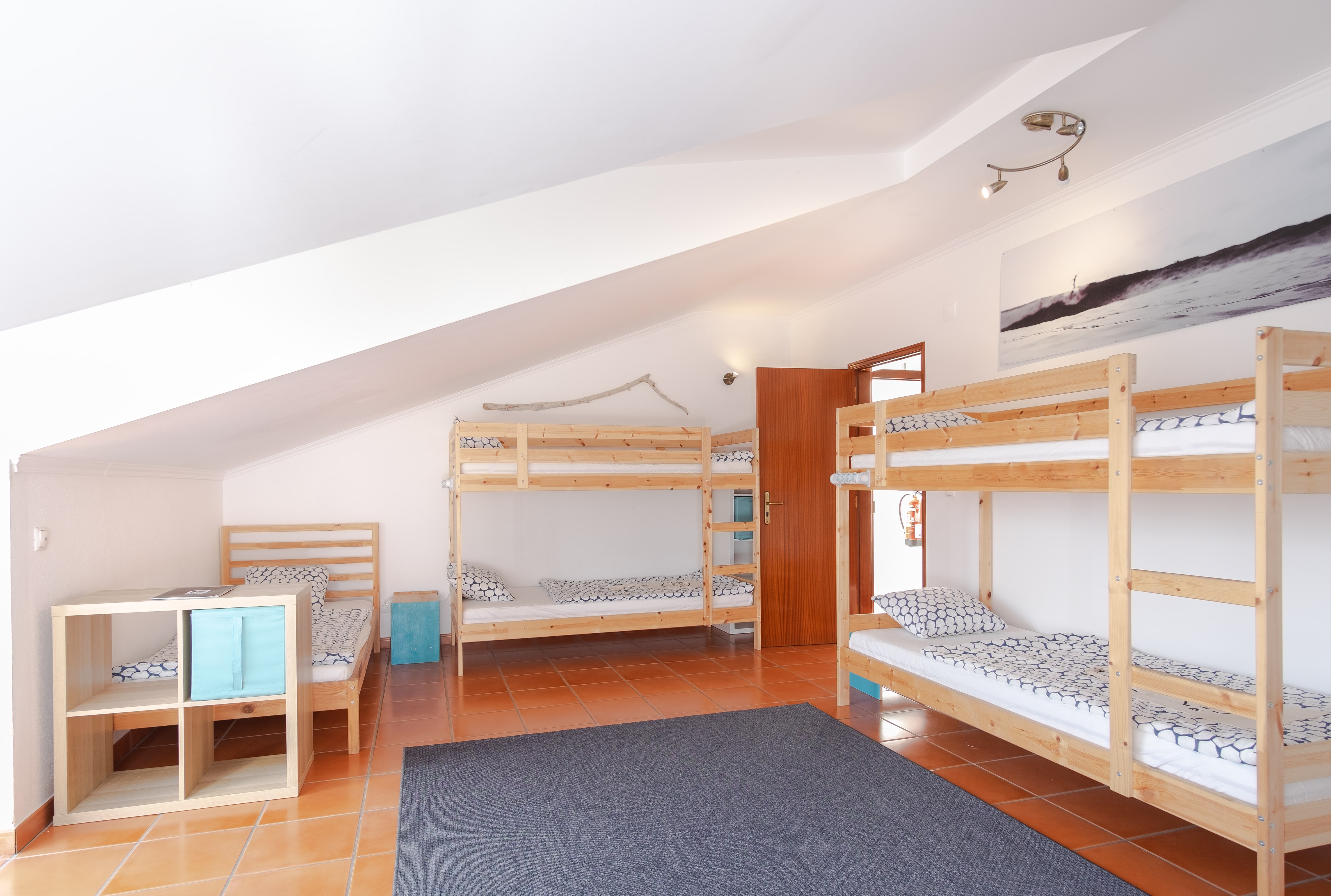 Standard-Ericeira-Rapturcamps im Mehrbettzimmer.