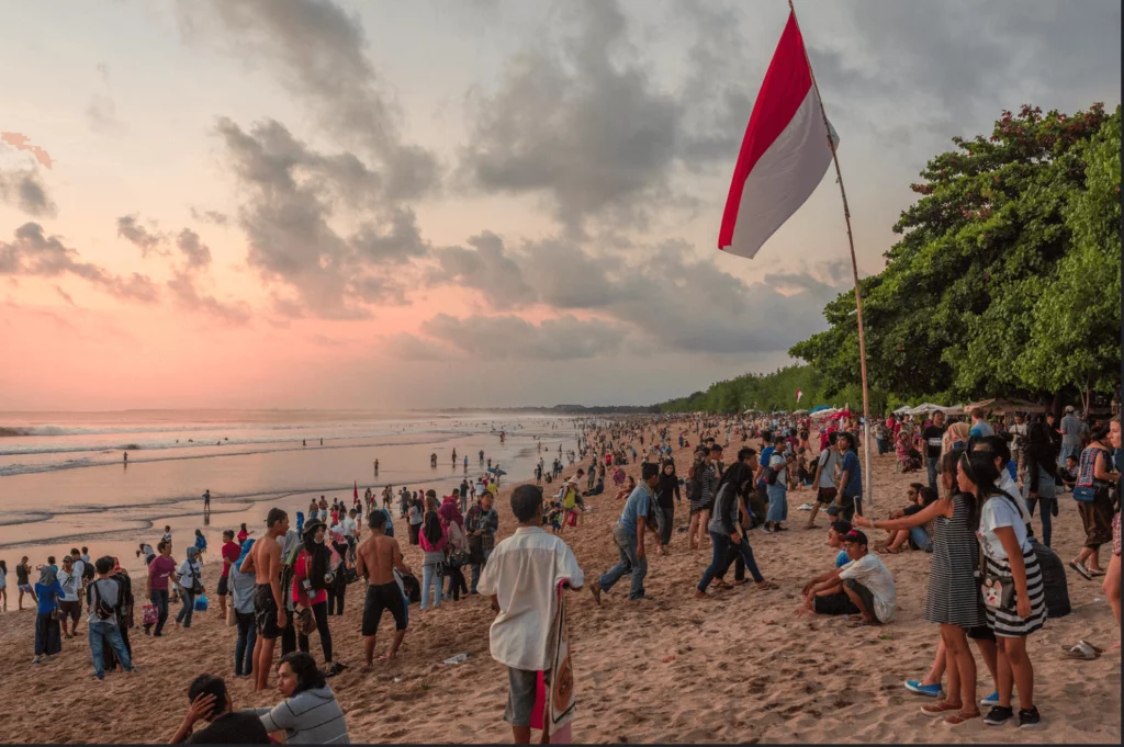 Busy afternoon on Legian Beach